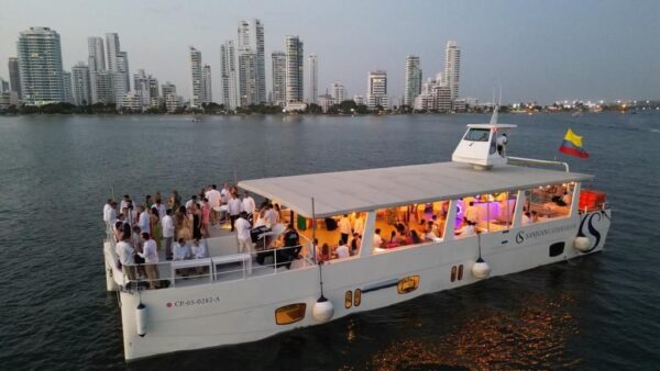 CATAMARÁN BY SIBARITA