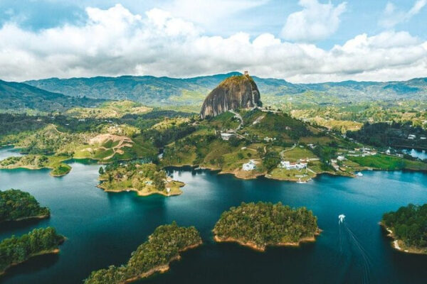 Guatapé Medellin - Image 4