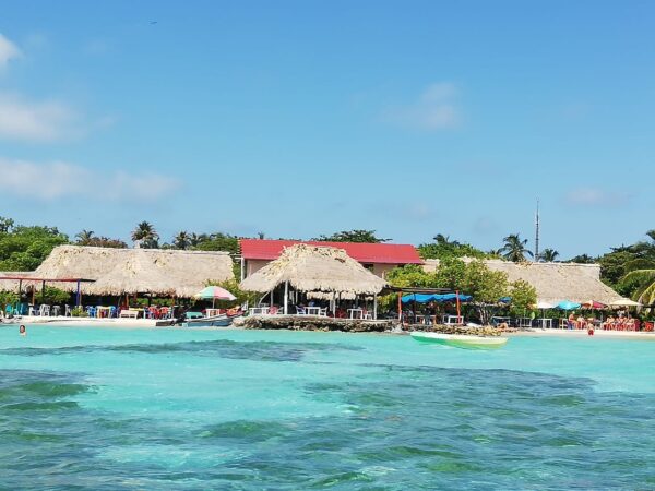 ISLA MUCURA / ISLA TINTIPAN - PASADiA - Image 5
