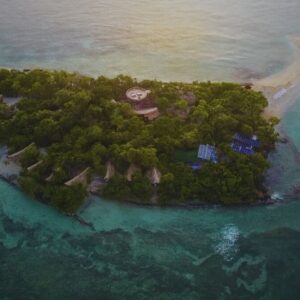 Pasadía Isla Corona Cartagena: vive un día en el paraíso