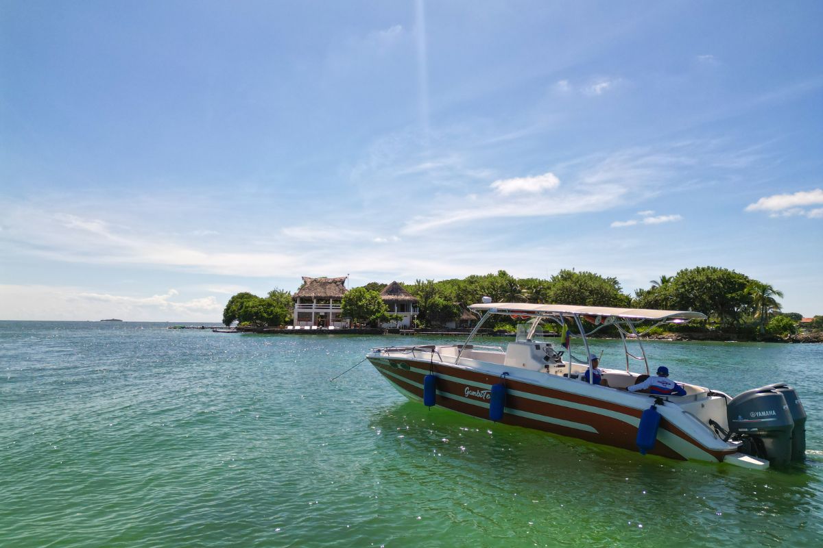 Tour Premium Isla del Pirata: Lujo Exclusivo en el Caribe - Image 9