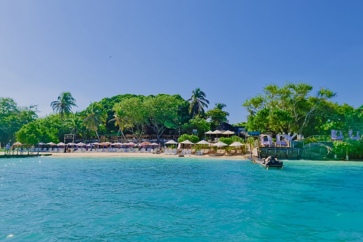 Rosario Beach: Escapada Inolvidable en las Islas del Rosario - Image 6